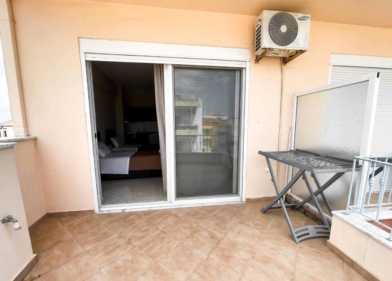 Theros Apartment Preveza Bagian luar foto